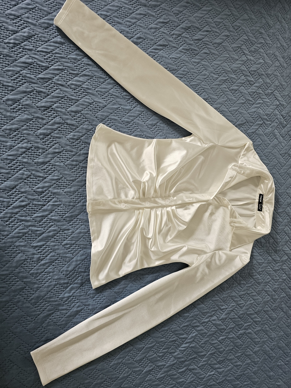 SHEIN White Satin-Look Blouse Size 6 M